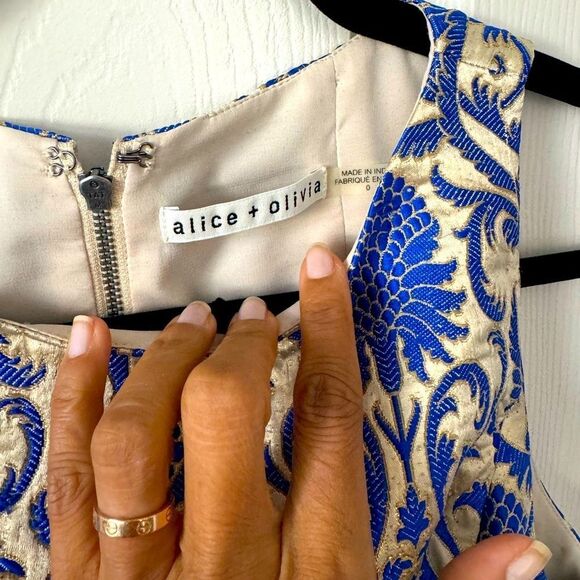 Alice + Olivia Ellis Minidress - Picture 2 of 6